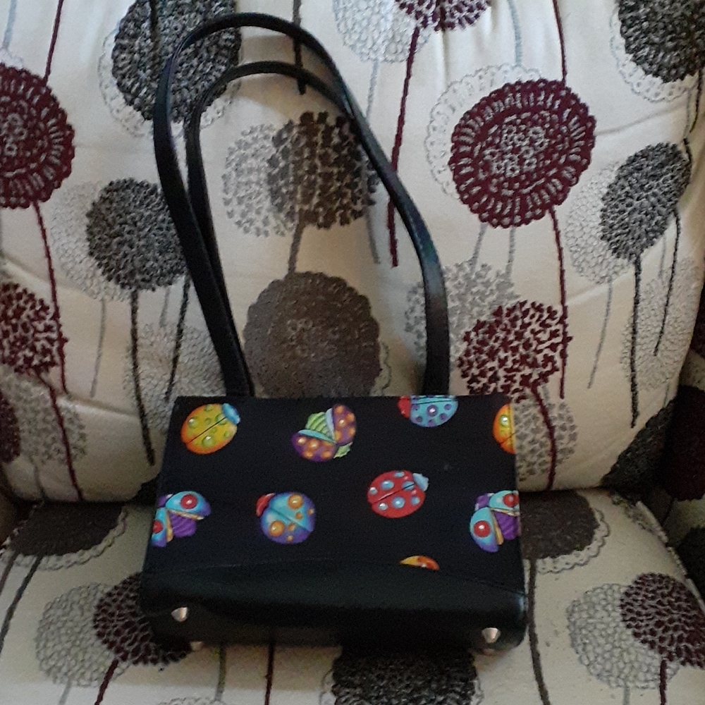 Behringer Small purse